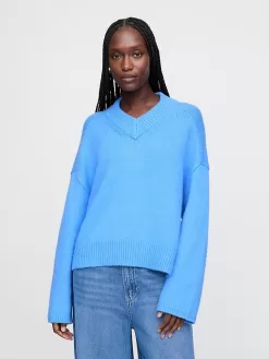 CashSoft Cropped High V-Neck Sweater