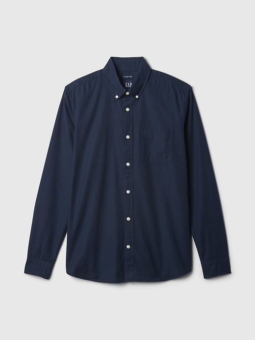 Classic Oxford Shirt in Standard Fit Classic Oxford Shirt in Standard Fit