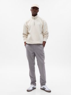 E-Waist Modern Khakis in Straight Fit