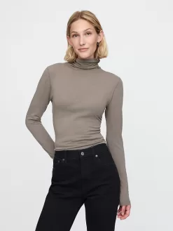 Featherweight Turtleneck