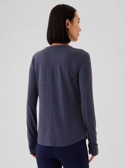 GapFit Breathe T-Shirt