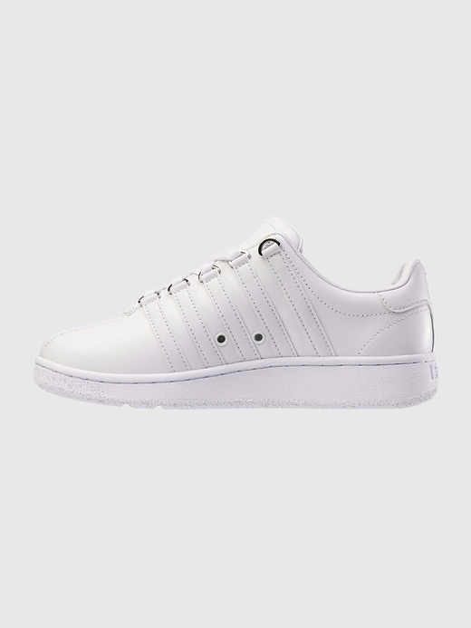 K-Swiss Womens Classic VN Sneaker K-Swiss Womens Classic VN Sneaker