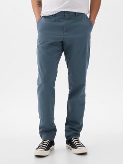 Modern Khakis in Athletic Taper