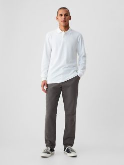 Modern Khakis in Slim Fit