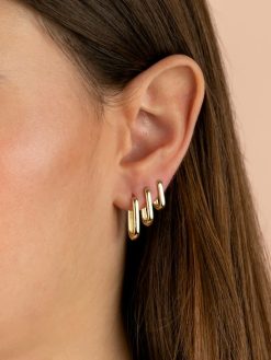 Solid Oval Huggie Earring