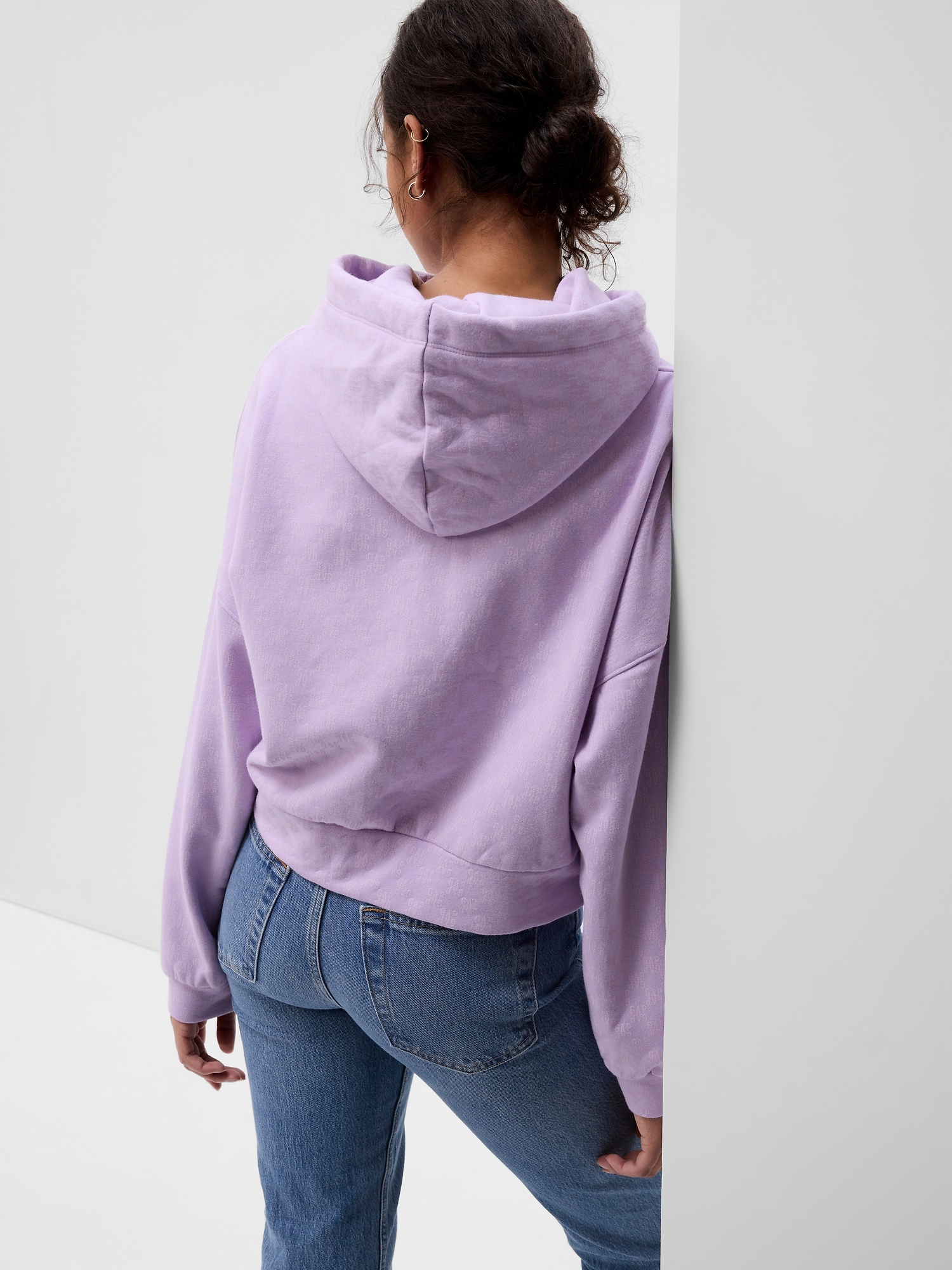 Vintage Soft Cropped Gap Logo Hoodie Vintage Soft Cropped Gap Logo Hoodie